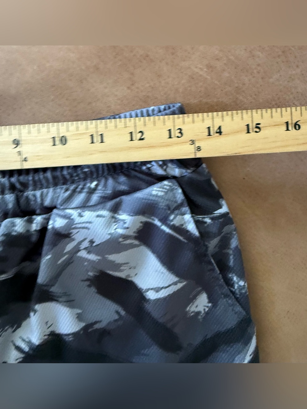 Men’s Gray/Black 2-in-1 Athletic Shorts Compression Liner Pockets Size L - Picture 6 of 6